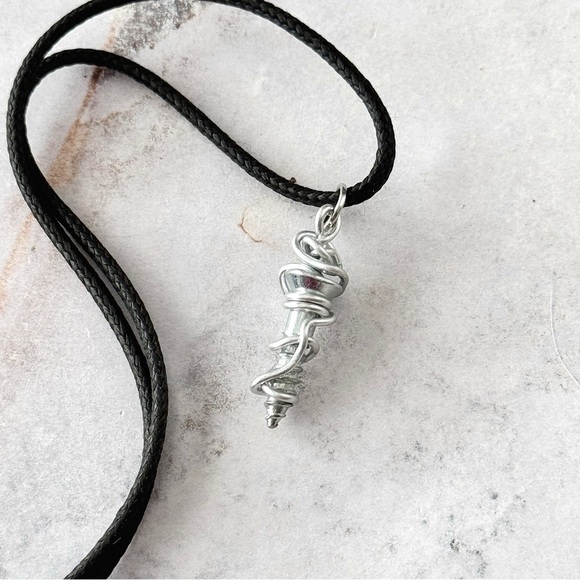 5 For $25💫Alternative Hardware Screw Necklace Pendant - Picture 6 of 8